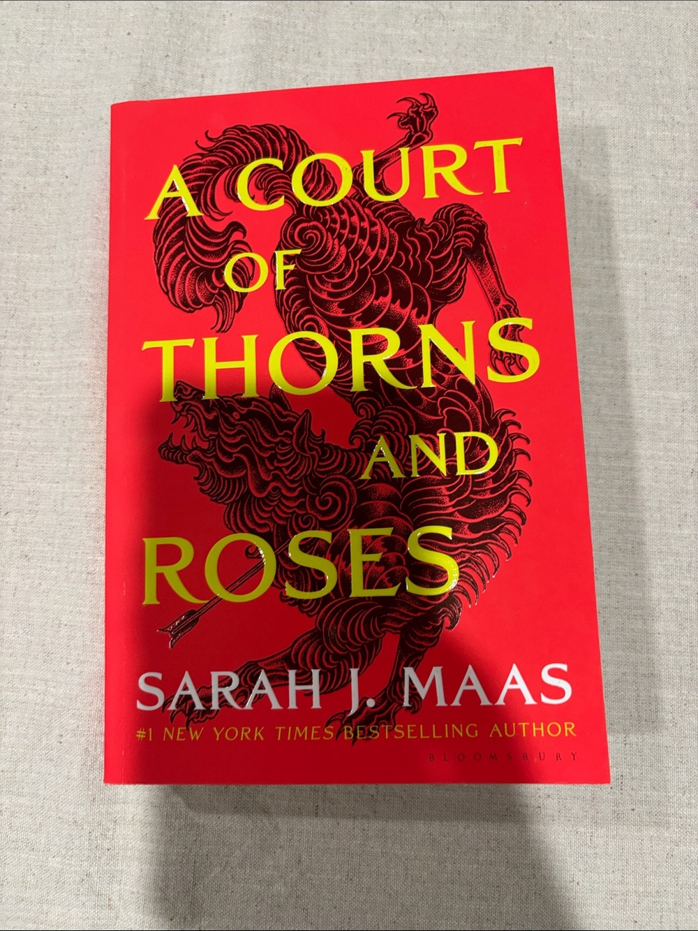 🐺ACOTAR Book 1 Sarah J Maas a court of thorns and roses 🌹